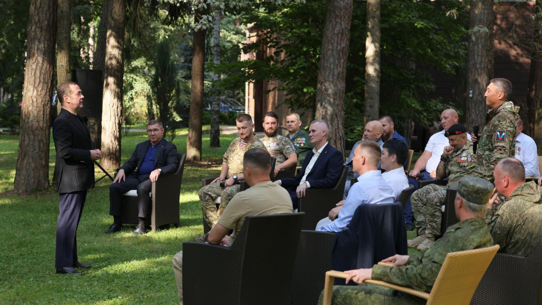 Медведев: СВО изменила всю военную науку и практику, появилось новое вооружение